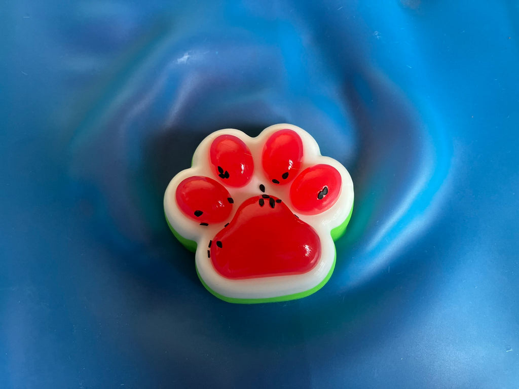 Tlapičky menší